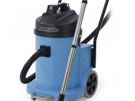 Vacuums & Floor Care